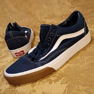 VANS Old Skool Dark Blue and White Sneakers Men's 8.0 Women's 9.5